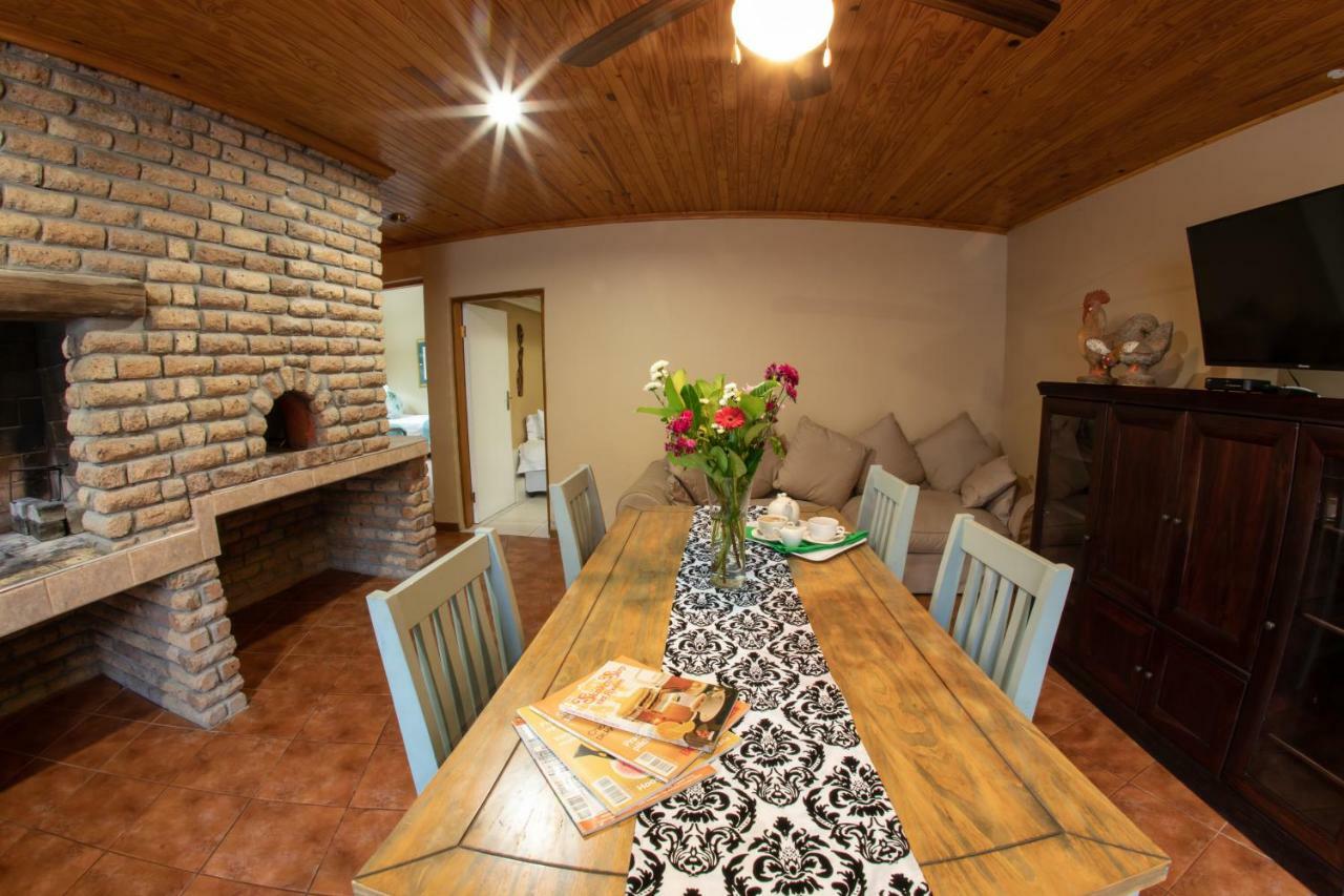 Meransha Self Catering Cc Уолфиш Бей Екстериор снимка