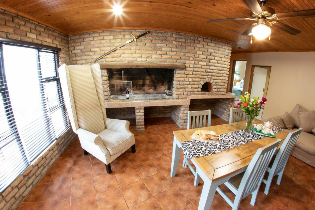 Meransha Self Catering Cc Уолфиш Бей Екстериор снимка